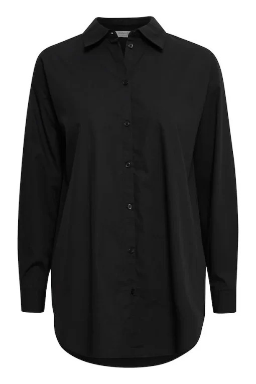 black long sleeved shirt