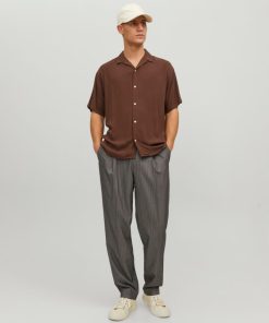 jackjones relaxedfitresortcollarshirt donn 2